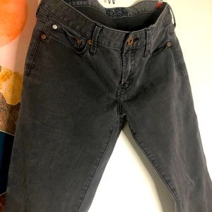 Lucky Brand Faded black Lolita Capri 6/28